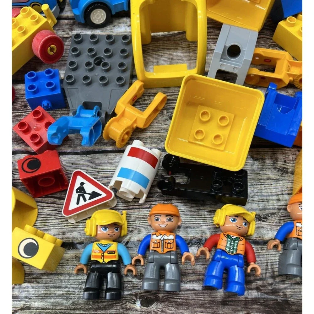 Lot of 100 Lego Duplo Construction W/Minifigs, Trains, Cars, Trucks, Backhoe